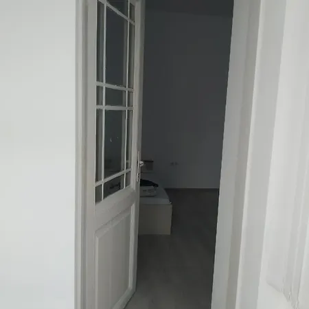 Apartment мария луиза *