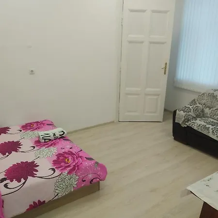 мария луиза ヴァルナ