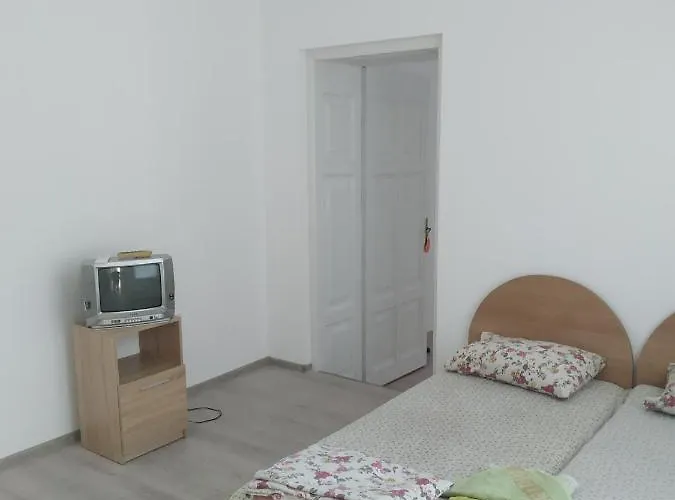 мария луиза Διαμέρισμα *